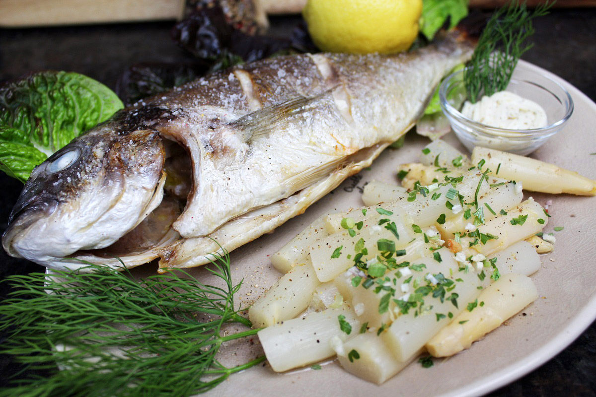 Das Doraden Rezept lässt sich einfach und schnell nach kochen und schmeckt hervorragend. Guten Appetit! Foto: A. Auer