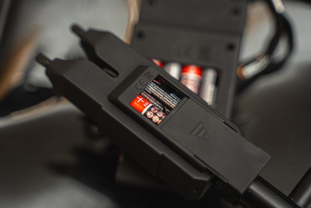 Florians Urteil vom Test des Fulcrum RMX-Pro: Sehr gut! Nicht zuletzt, weil der Hersteller Prologic an relevante Kleinigkeiten gedacht hat. Wie zum Beispiel die Verwendung handelsüblicher Batterien, die man in jedem Discounter bekommt!
