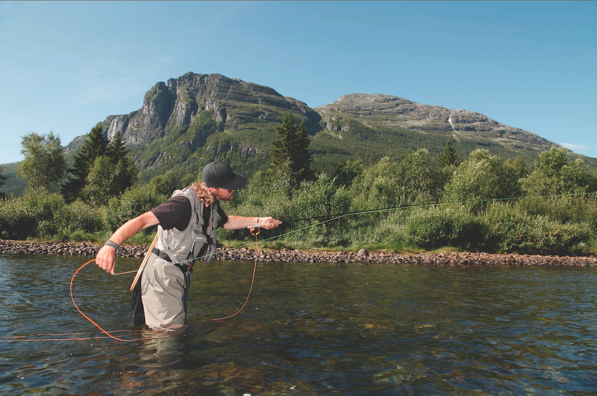 Fliegenfischen in Norwegen, Hemsedal. Hier wurde einer der ersten "Fly only-Strecken in Norwegen eingeführt. Der Bachforellen-Bestand hat sich seitdem hervorragend entwickelt. Foto: NEB