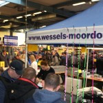 Gedränge am Stand von Johann Wessels. Insgesamt besuchten 12.500 Angler die „Faszination Angeln 2017". Foto: A. Pawlitzki