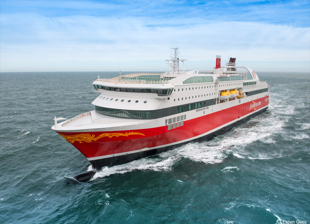 Zwei nagelneue Kreuzfahrtfähren der Fjord Line bringen Euch bequem nach Fjord-Norwegen © Espen Gees