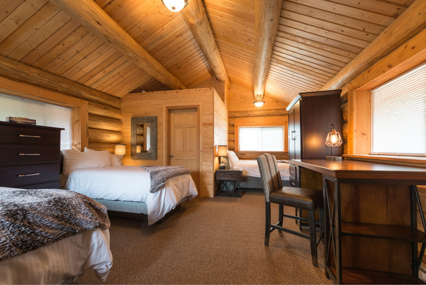 Schöner Wohnen: Die Skeena Salmon Lodge wurde komplett im typisch kanadischen Stil renoviert. Sogar Sauna und Whirlpool sind vorhanden!
