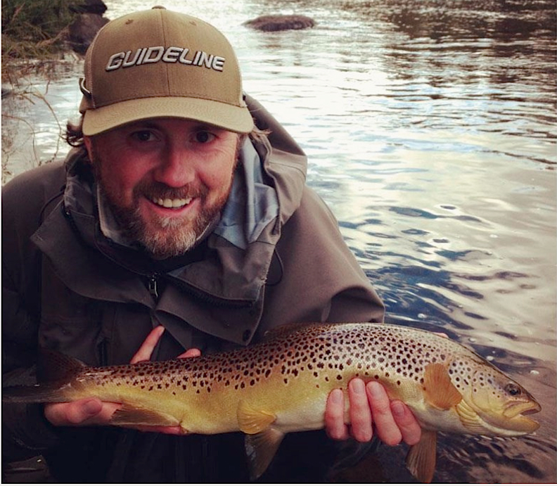 Trond Hagen ist Guide für die Region Hemsedal in Norwegen, er kennt die Gewässer wie seine Westentasche. Er ist der Spezialist, wenn Sie Bachforellen in Hallingdal, Hemsila, Borgundselvi oder Holselva fangen möchten.