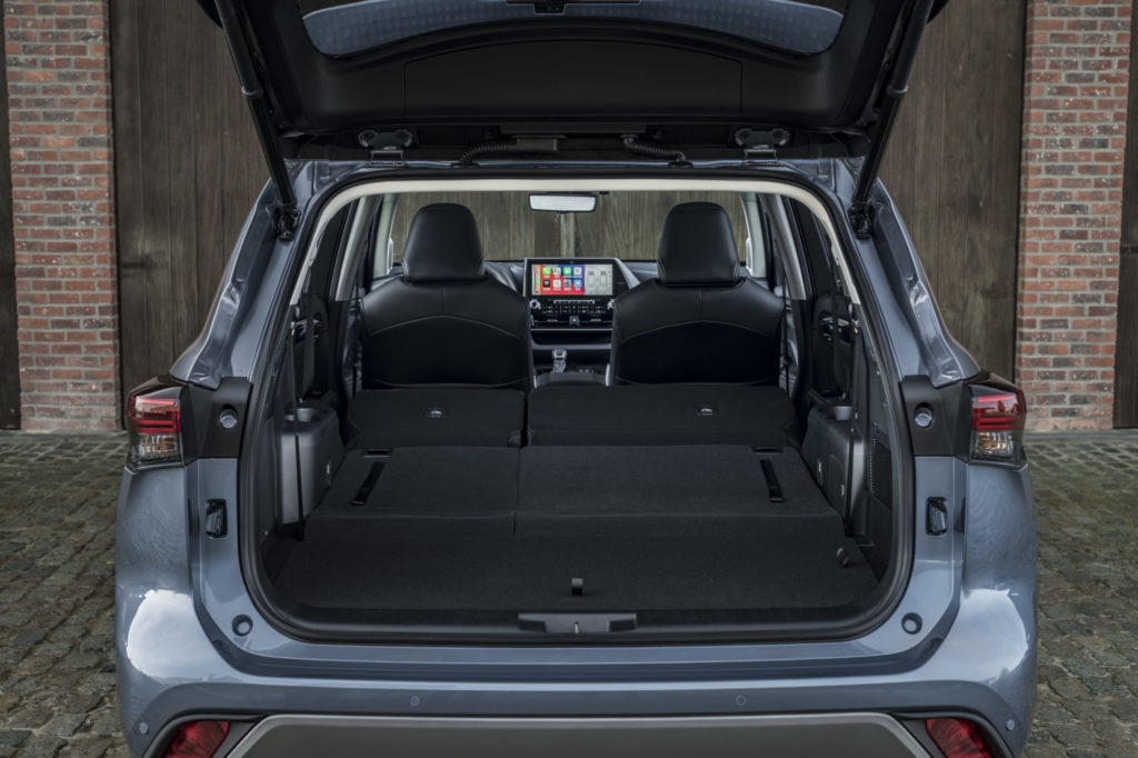 Der Toyota Highlander Hybrid Ist Ein Echtes Angel Raumschiff Blinker