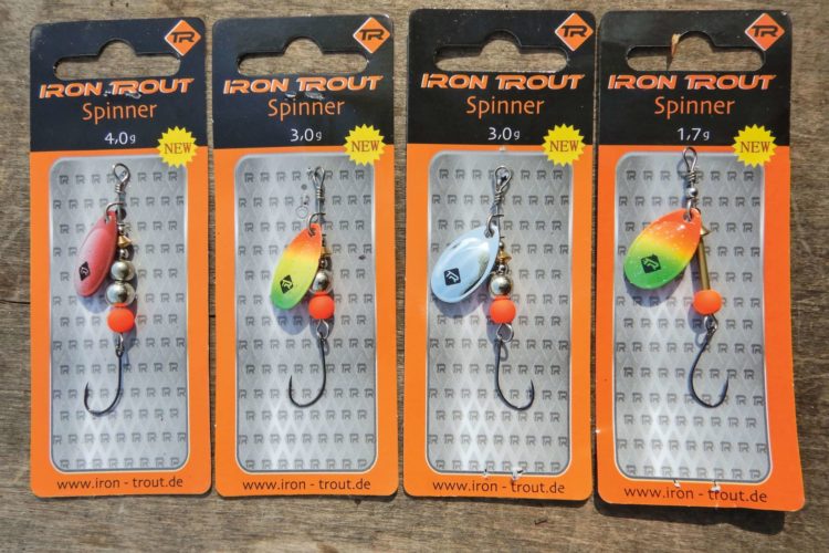 Das Set für die Testangler: Spinner von Iron Trout Das Set enthält 4 Forellenspinner mit Einzelhaken Gewicht: 1,7 g, 3 g (2 Stück) und 4 g.