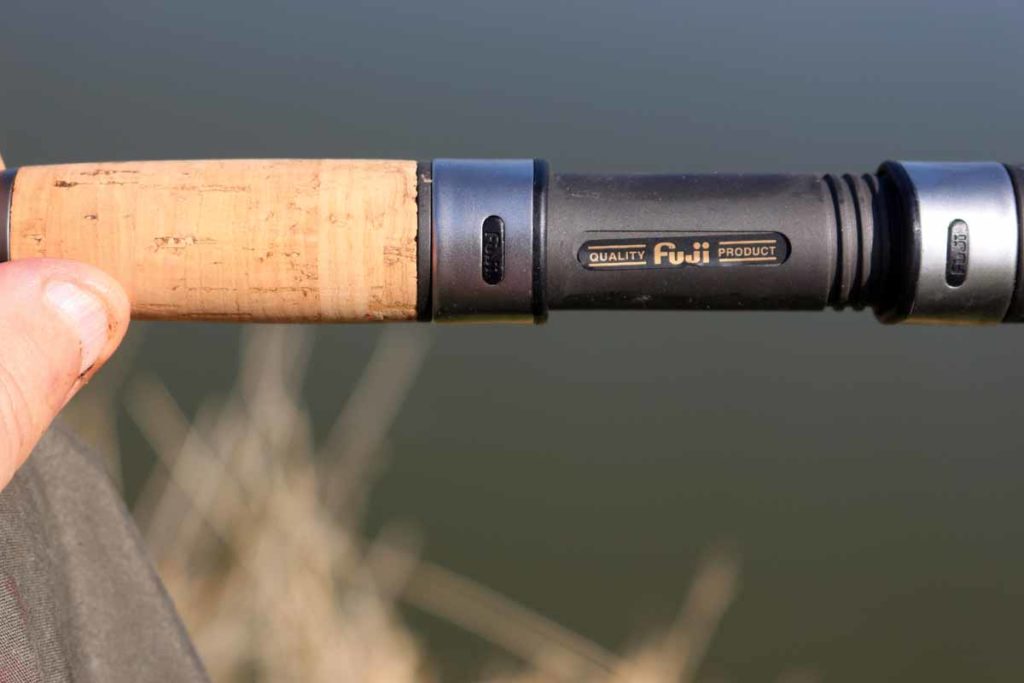 Beim Rollenhalter der IM-12 Ultralight Feeder setzt Balzer auf Altbewährtes: ein Modell aus der japanischen Rutenkomponenten-Schmiede Fuji. Foto: A. Pawlitzki