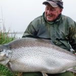 Die größte Bachforelle der Welt wog über 20 Kilogramm und stammt aus einem Kanal in Neuseeland. Die IGFA bestätigte den Rekordfang. Foto: Shamus Fishing Adventures - Turangi