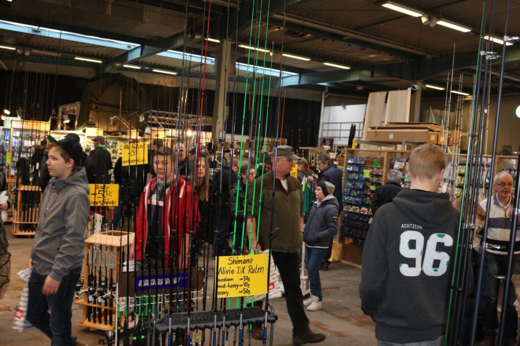  Messe in Lingen: Angeln fasziniert aufs Neue - BLINKER 