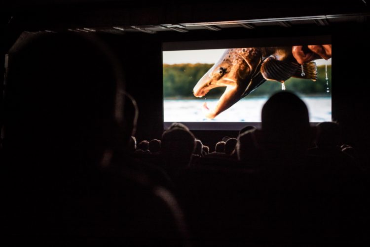 Das RISE Fly Fishing Film Festival 2022 wird auch in einem Kino in Ihrer Nähe stattfinden. Foto: Stefan Pramme