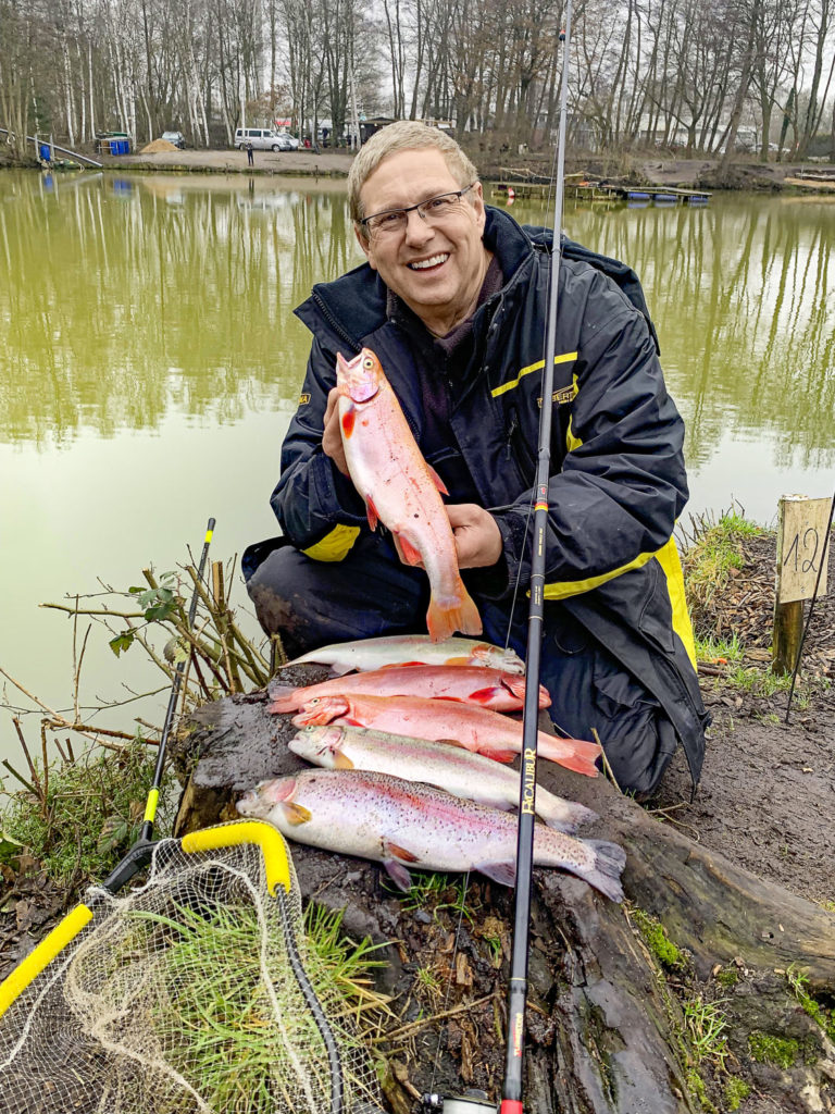 Aus den pinken Forellen ergeben sich super leckere, rotfleischige Filets. Foto: M. Kahlstadt