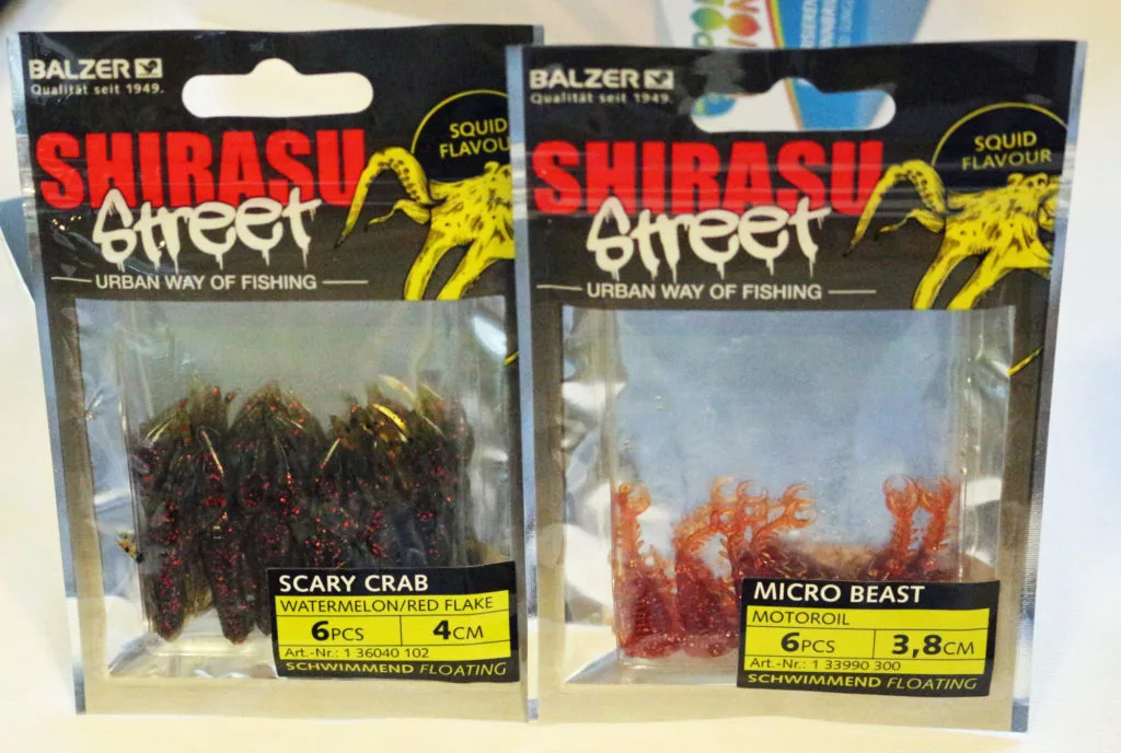 Kleine Schweinereien für Streetfischer. Die neuen Creature Baits aus dem Shirasu Street Programm sind ein Garant für Barsch.