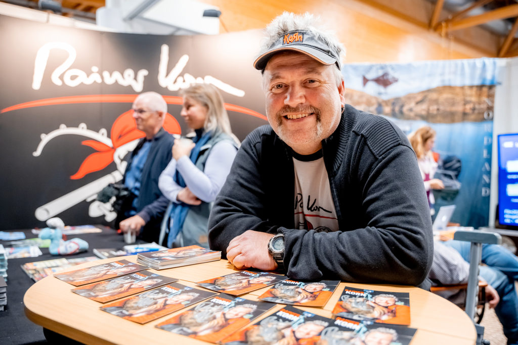 Rainer Korn, Chefredakteur von „Kutter & Küste“, moderiert das Meeresprogramm der Angeltage. Foto: MVGM / A. Lander