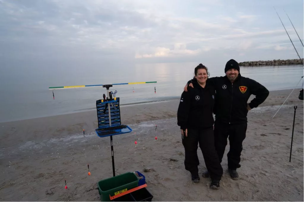 Gemeinsam angelt es sich besser – deswegen gingen die Angler im Team los.