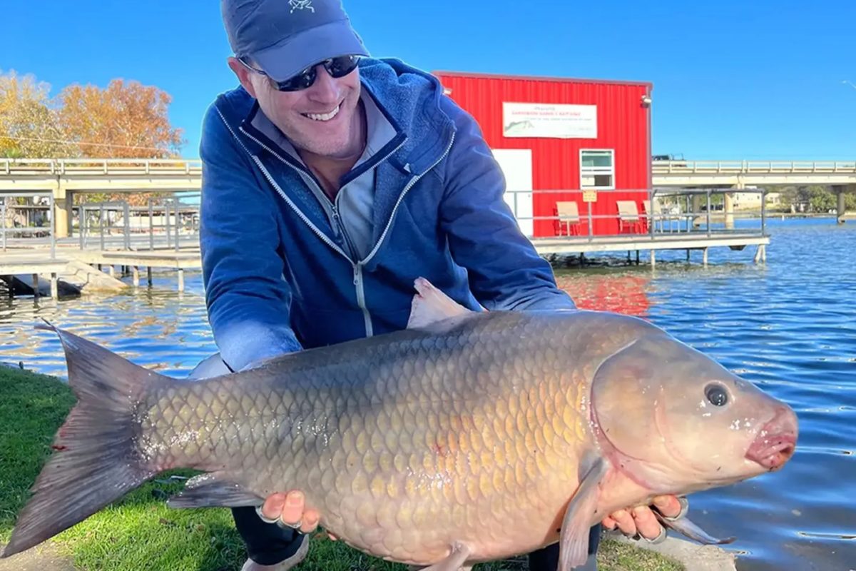 Art Westons Büffelfisch (Smallmouth Buffalo) war fast 14-mal so schwer, wie seine Angelschnur tragen konnte.