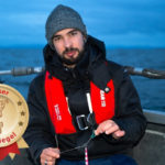 Bootsangler in Rettungsweste Mullion Stream 150
