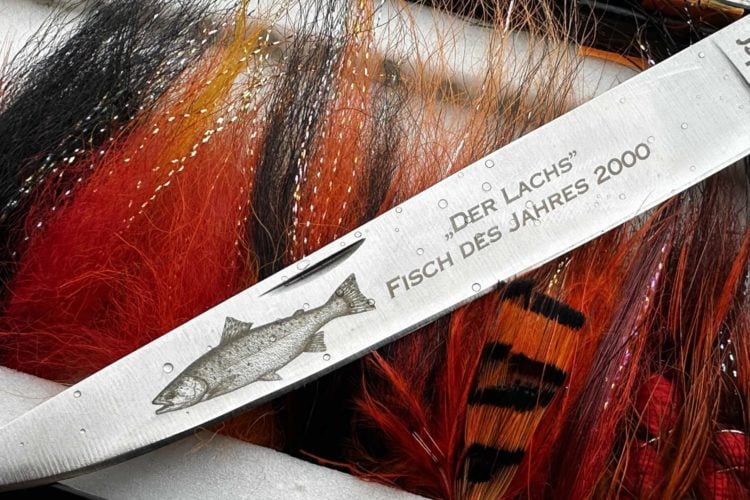 Das Sammler-Messer des Jahres 2000 war dem Lachs gewidmet, dieser war vor 25 Jahren Fisch des Jahres.