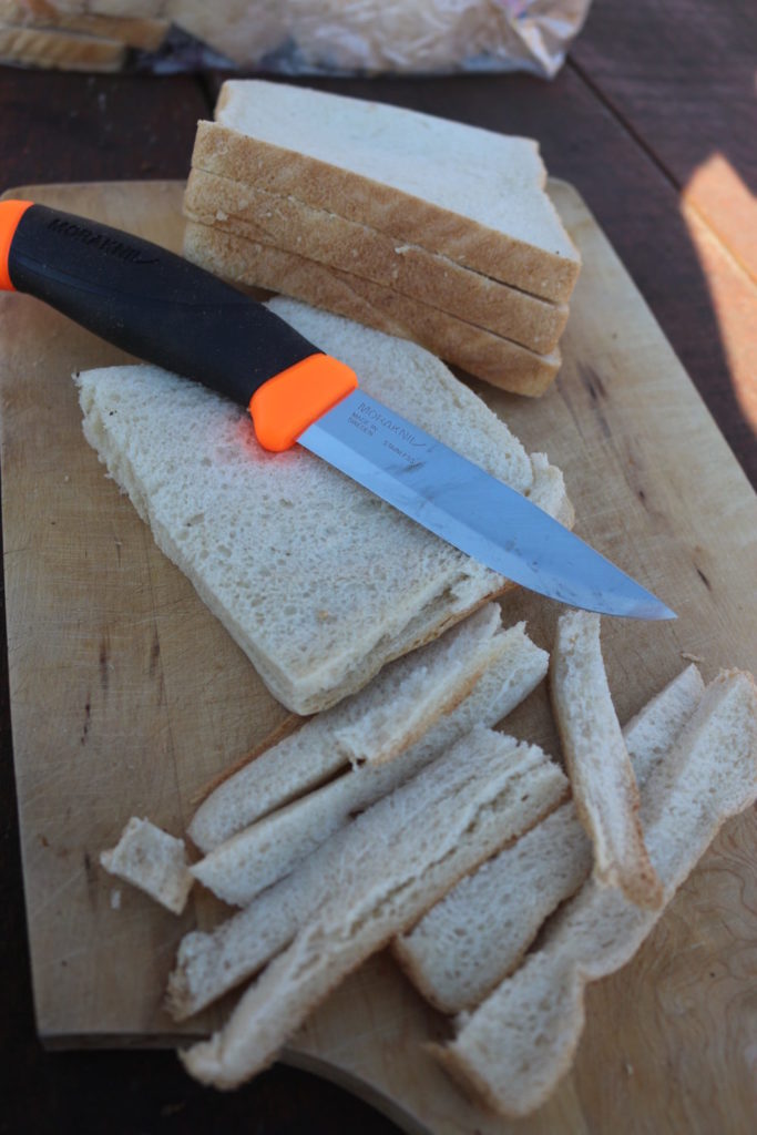 Brot entrinden