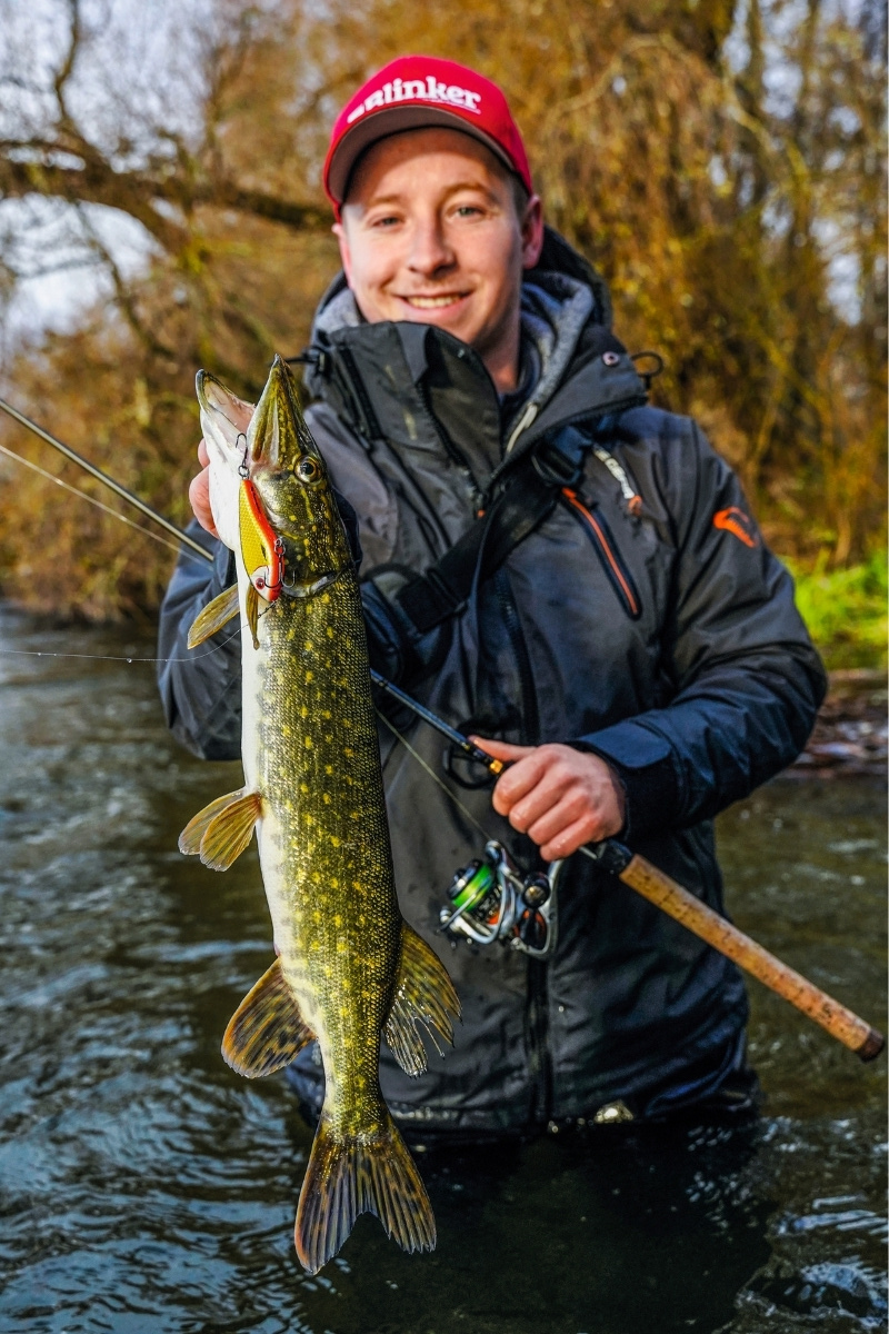 Herbst-Hecht auf Spin-Jerkbait