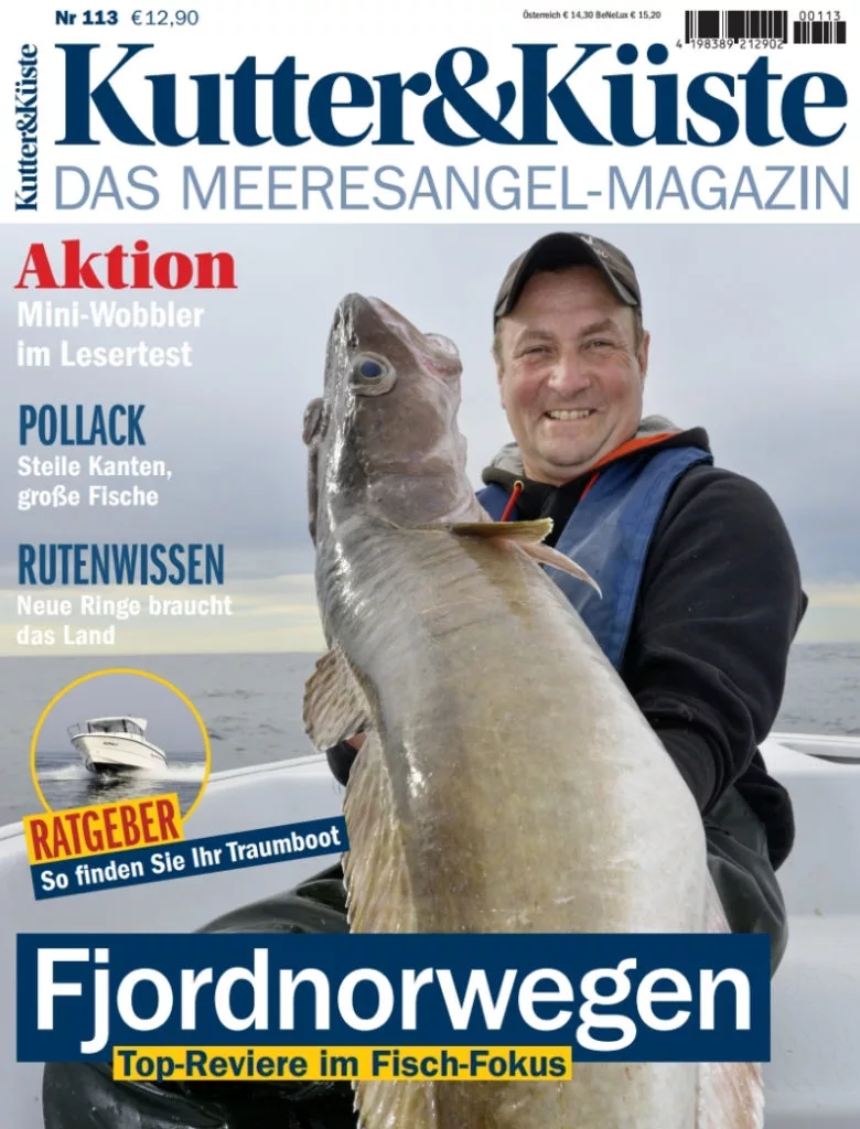 Das Cover der 113. Ausgabe der Kutter & Küste mit einer Anglerin, der einen Leng hält