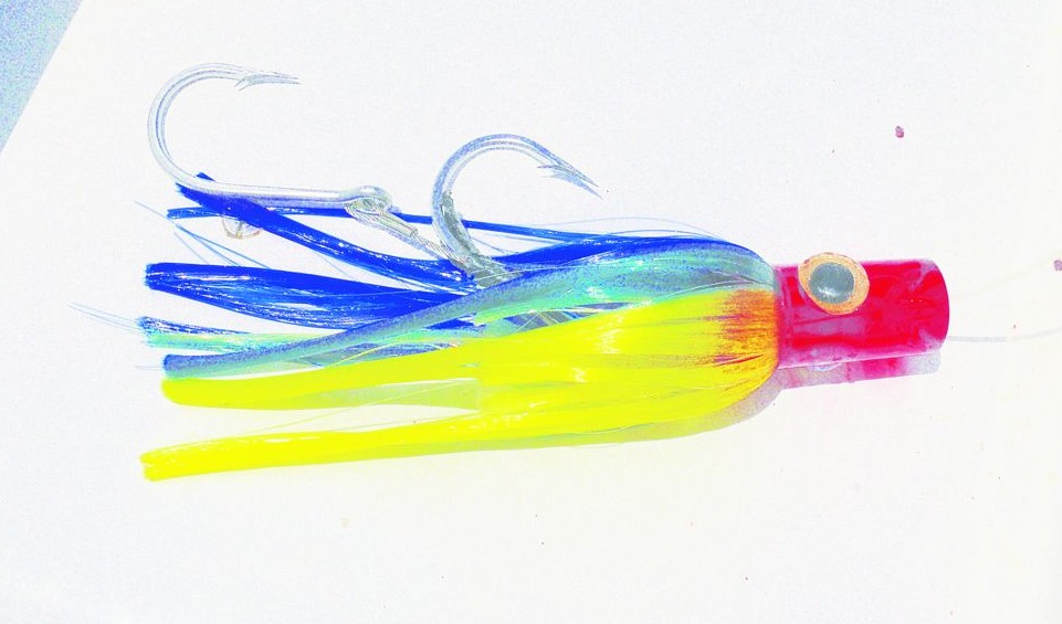 Skirted Lure 2 hooks