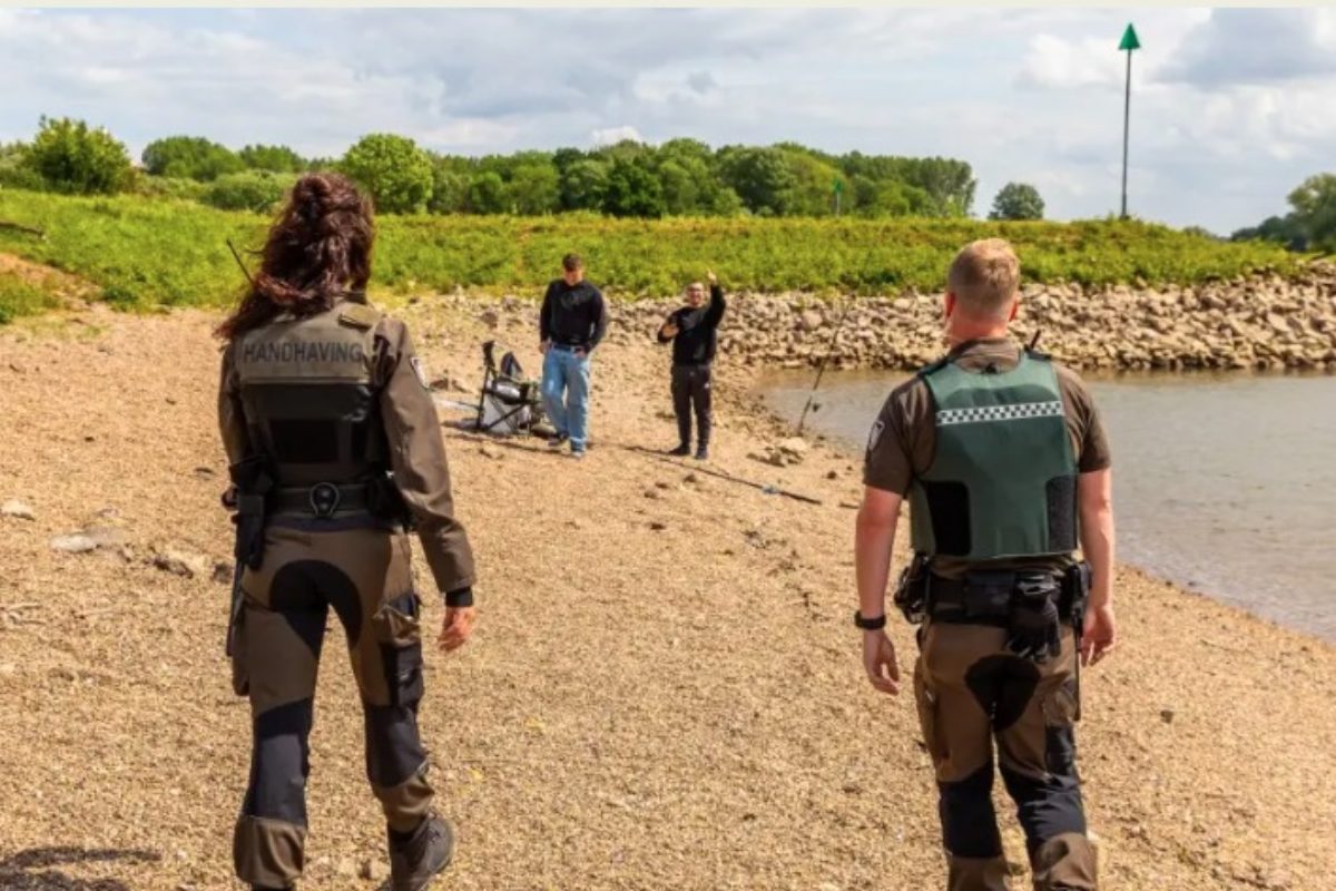 Fischereischeinkontrolle