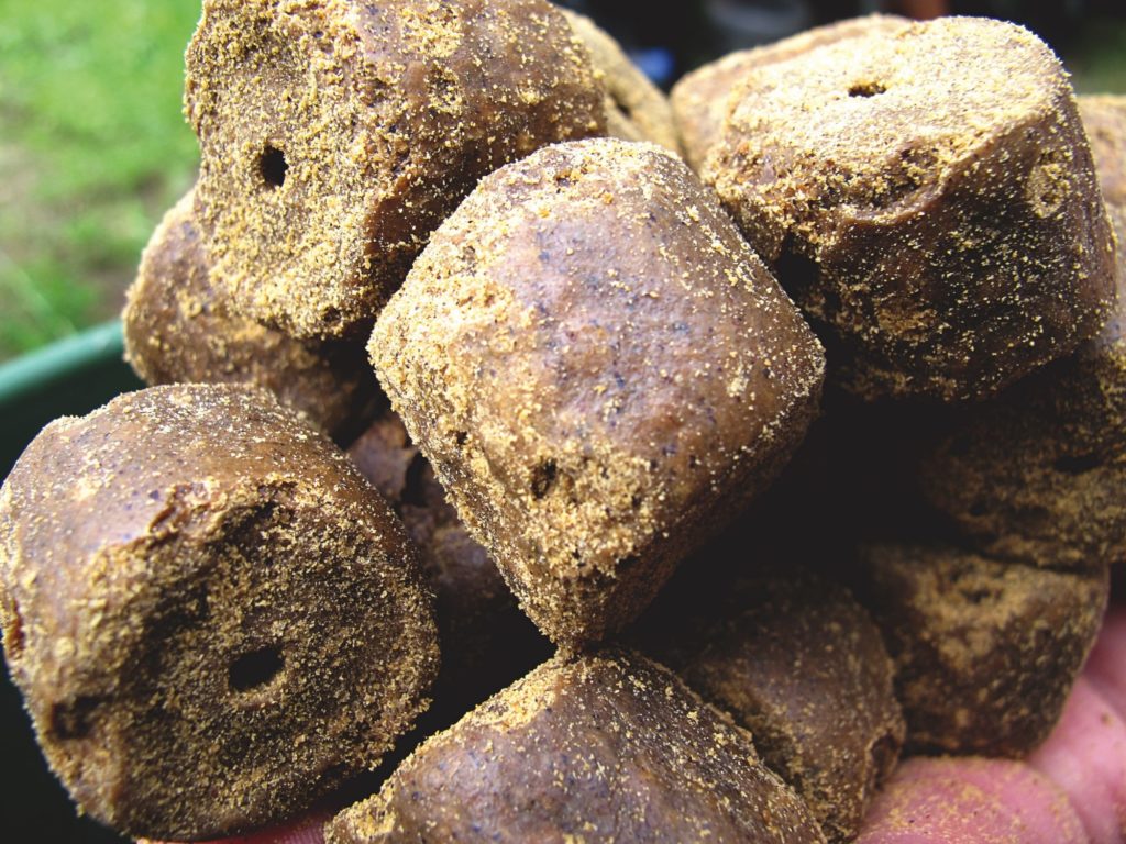 Tobias Steinbrück T&T_zentral_Halibutpellets haben die längste Auflösezeit