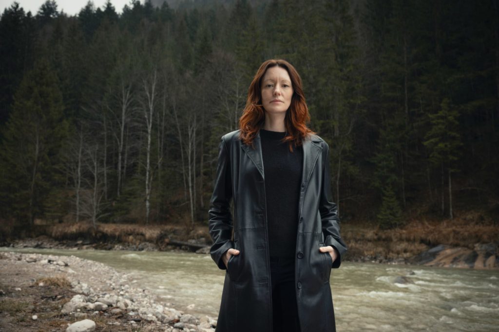 Die Ex-Kommisarin Ira Zach am Wasser Lavinia Wilson Schauspielerin Garmisch-Krimi