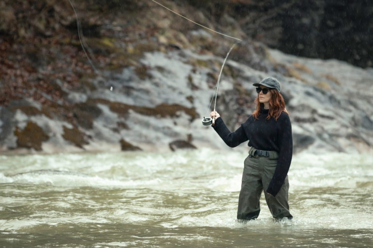 Garmisch-Krimi „Wolfsmord“ Lavinia Wilson beim Fliegenfischen