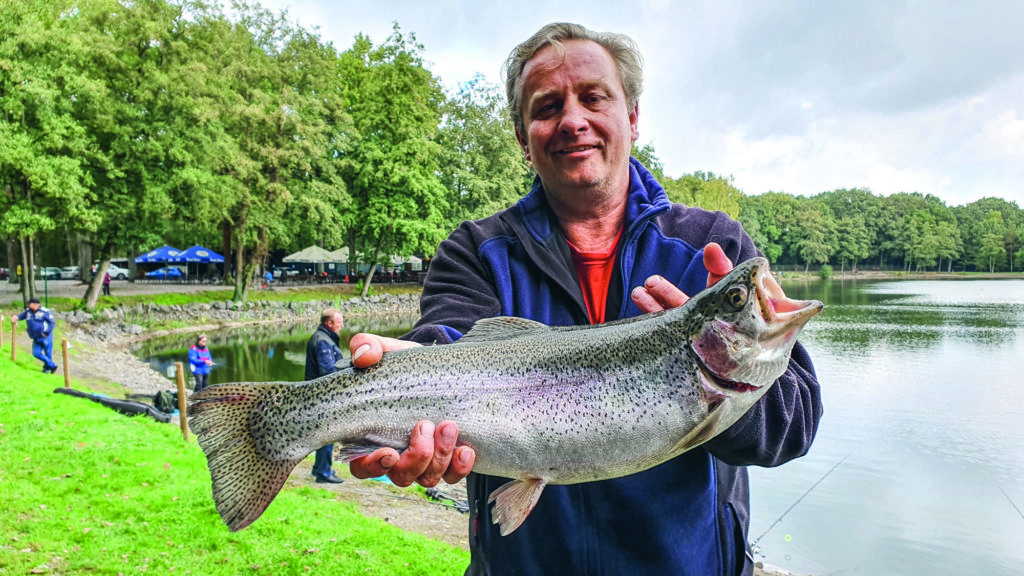 Lachsforellen dieser Größenklasse werden regelmäßig besetzt und gefangen.