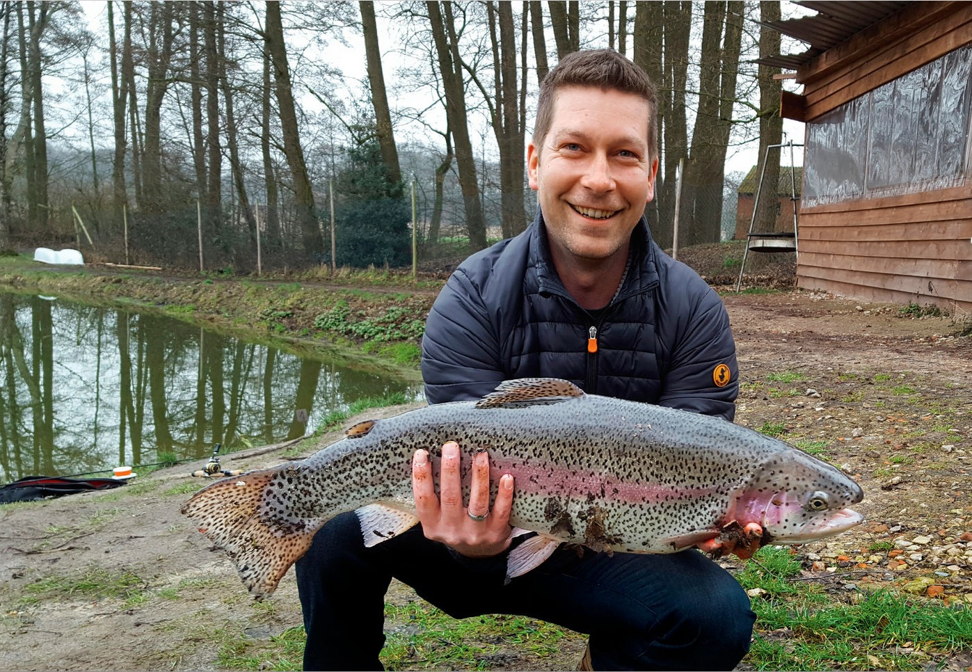 egenbogenforelle 71 cm Fabian Schuchardt Angelpark Steinfeld Bienenmade