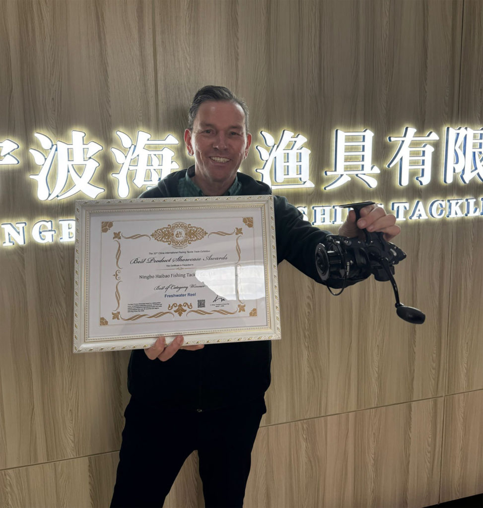 Stefan Krings mit Award für die MK Adventure Space Runner BT-i