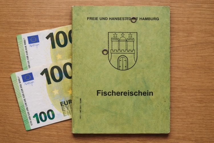 Fischereischein Geld