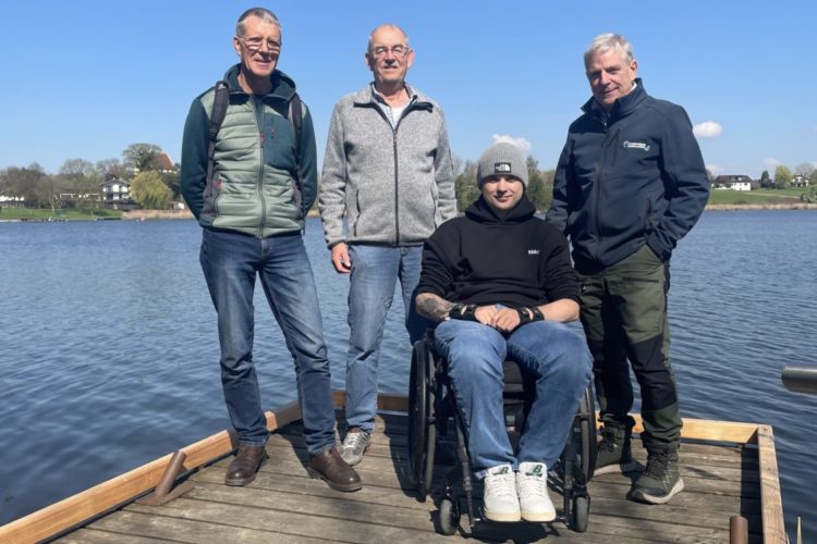 Barrierefreies Angeln neuer Angelsteg