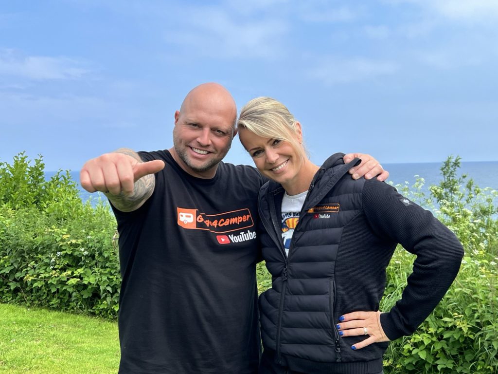 Dennis und Stephanie Gogolinski vom YouTube Kanal Gogo4Camper