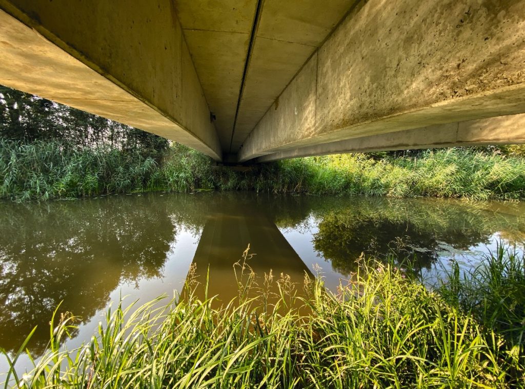 Brücke Schatten